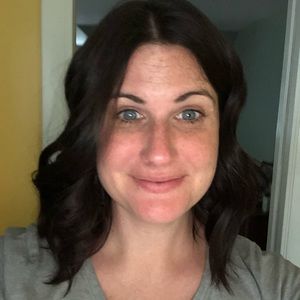 Meet your Posher, Alexandra